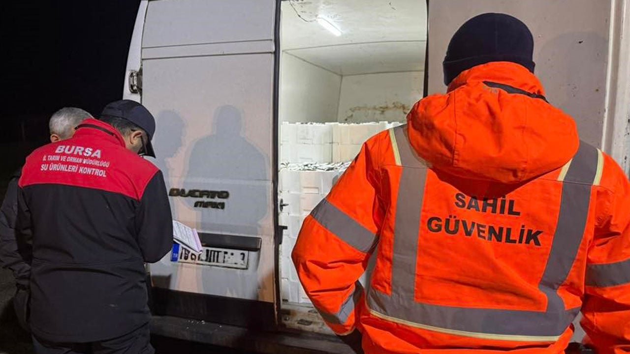 Foto - Bursa Balık Hali’nde şafak operasyonu! 615 kilo istavrite el konuldu