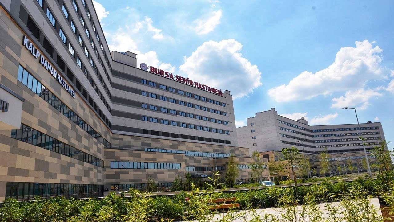 Foto - Bursa'da AK Partili vekil başa geçti! Bin 500 araçlık otopark müjdesi geldi 