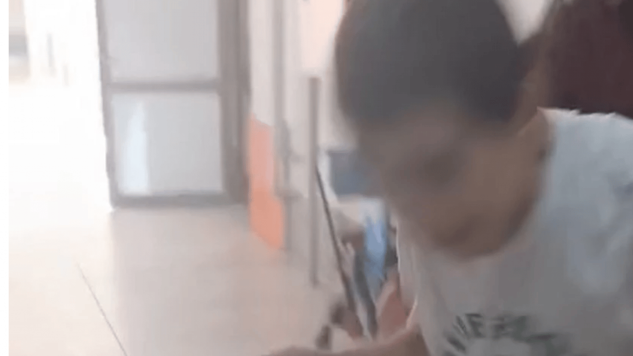 Foto - Bursa’da skandal görüntü! Otizmli öğrencileri iple bağlayıp ders işlediler