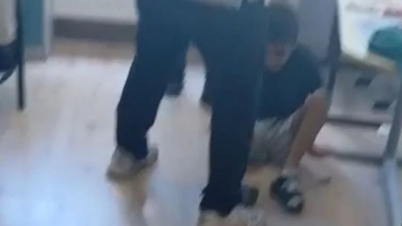 Foto - Bursa’da skandal görüntü! Otizmli öğrencileri iple bağlayıp ders işlediler