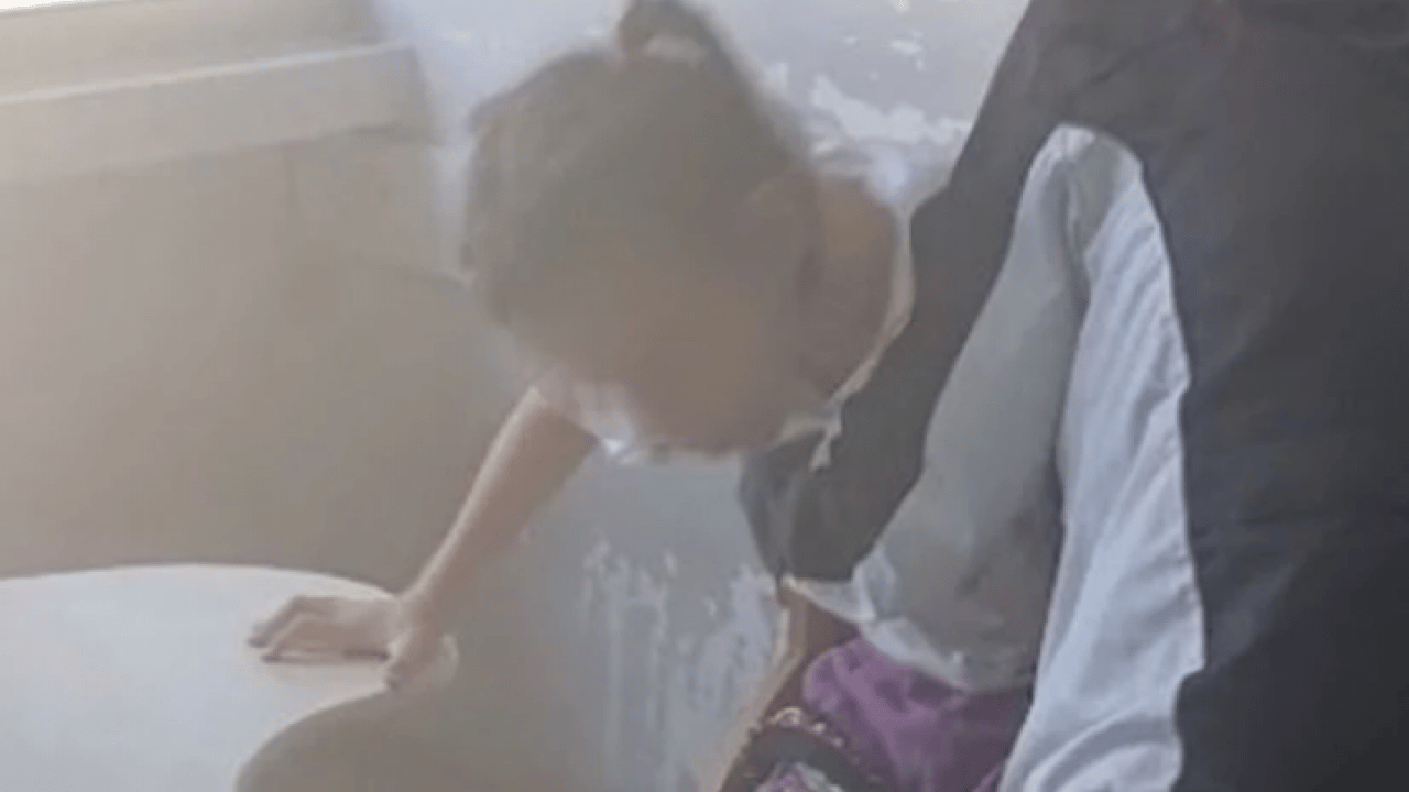 Bursa’da skandal görüntü! Otizmli öğrencileri iple bağlayıp ders işlediler