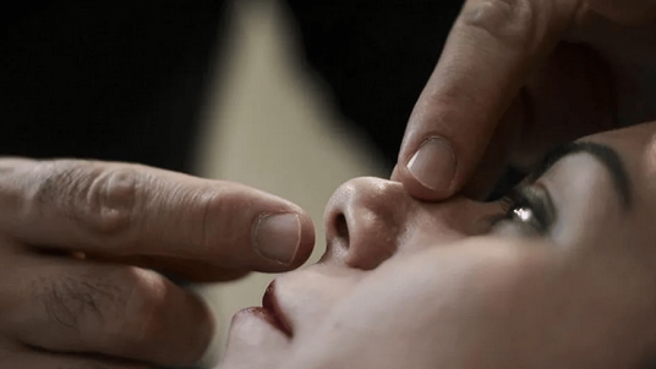 Burun tıkanıklığı kabusa dönüşmesin: İşte 4 pratik yöntemle kurtulabileceğiniz tüyolar…