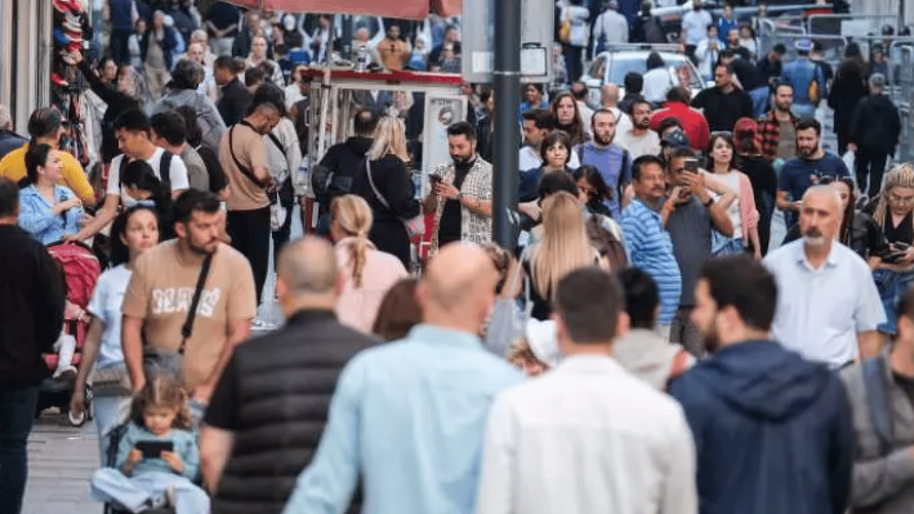 Foto - İstanbul'un hemşehri nüfusu sil baştan: İşte en çok göç eden 20 il!