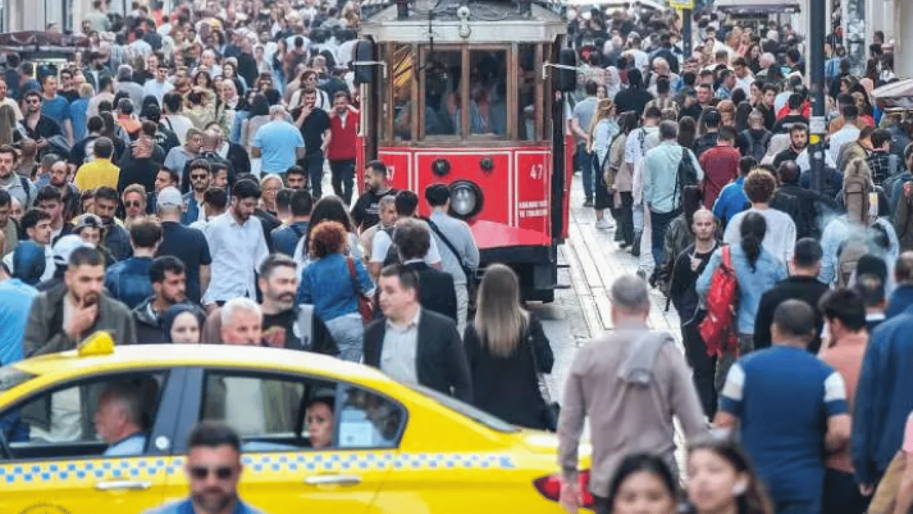 Foto - İstanbul'un hemşehri nüfusu sil baştan: İşte en çok göç eden 20 il!
