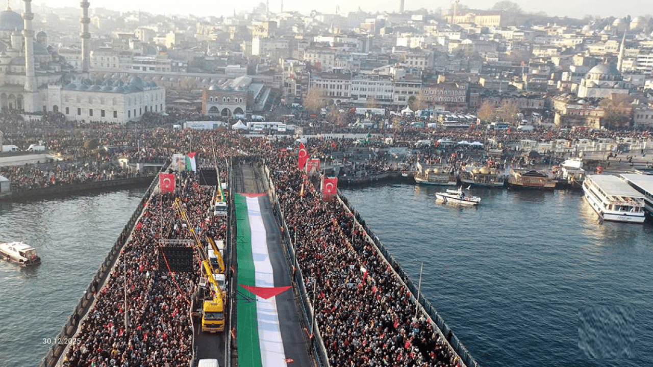 Foto - Büyük Gazze yürüyüşüne kaç kişi katıldı? Alan dolup taştı