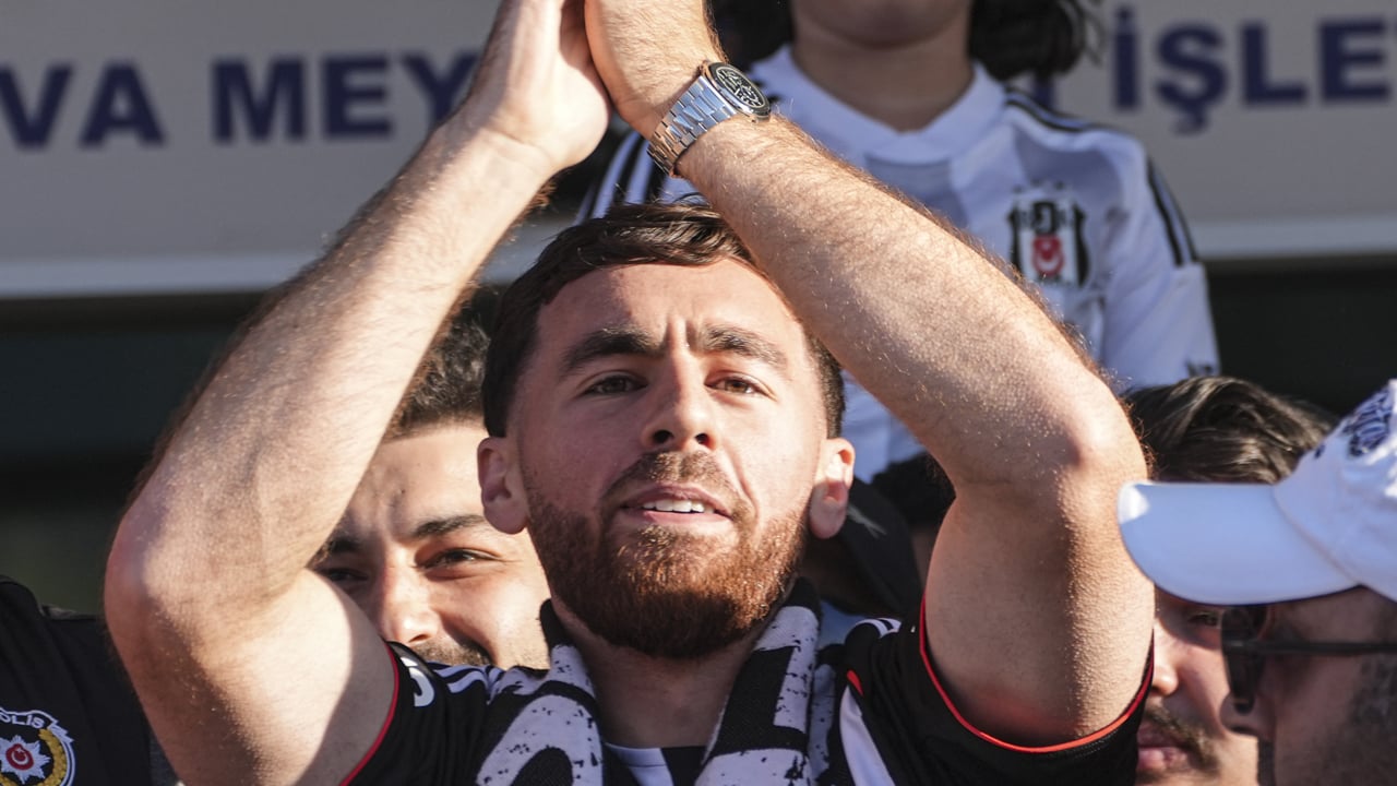 Foto - Büyük iddialı sözler: Serdal Adalı, Orkun Kökçü için astronomik bonservisi söyleyip transfer kararını duyurdu