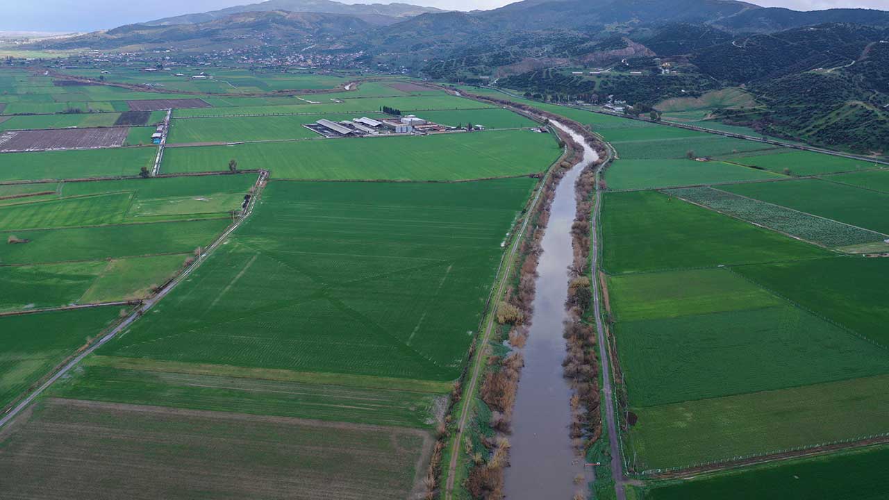 Foto - Büyük Menderes Nehri'ne rahmet yağdı