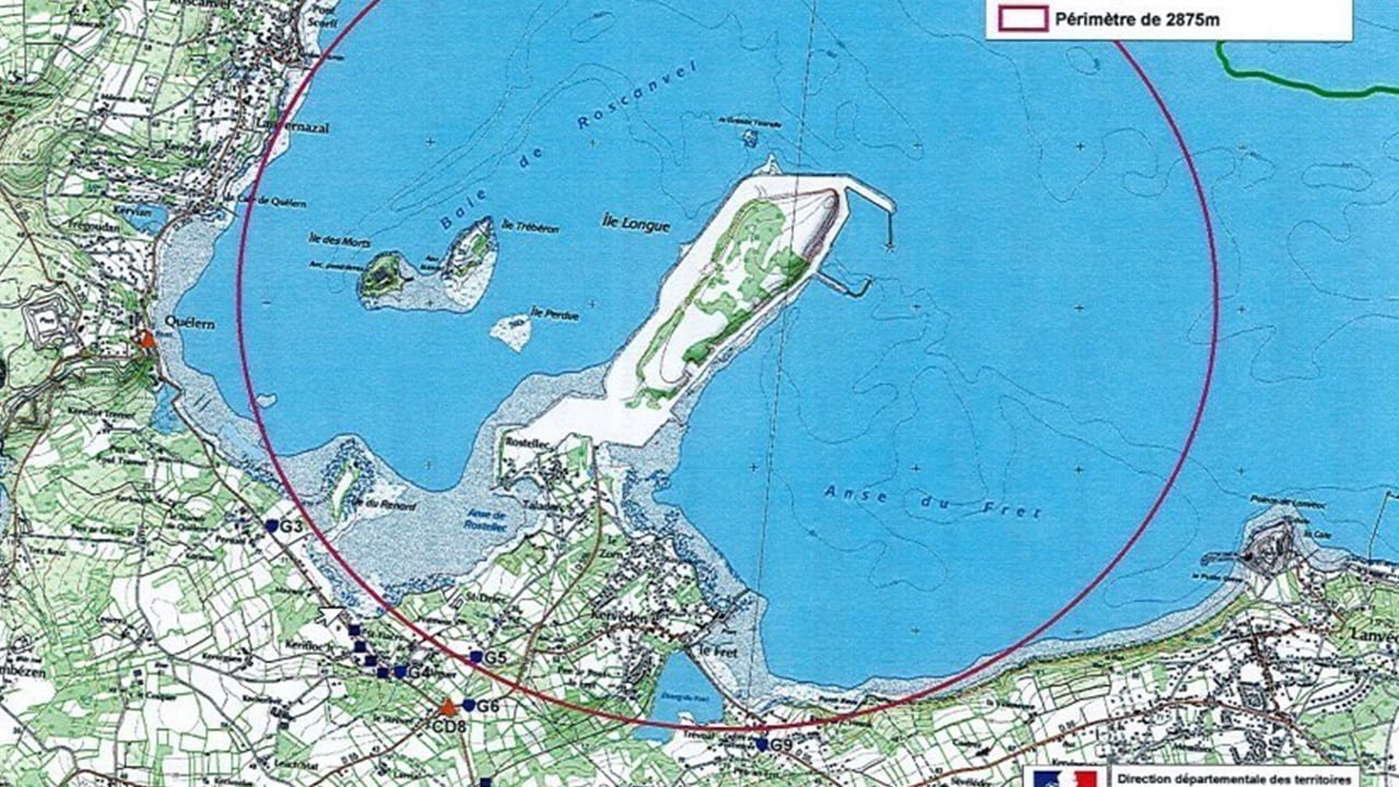 Foto - Büyük panik: Nükleer denizaltı üssünde gizemli İHA'lar dolaşmaya başladı