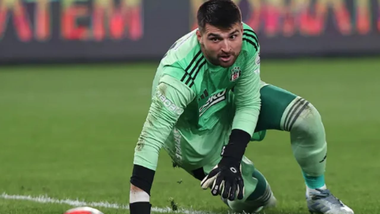 Foto - Büyük sürpriz mi? Beşiktaş'ta Ersin Destanoğlu defteri kapanıyor! Yerine gelecek kaleci...