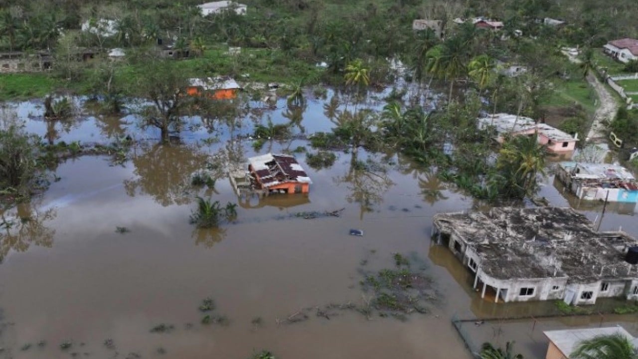 Foto - Büyük yıkım yaşanıyor! Son 174 yılın en güçlü fırtınası 'Melissa' onlarca can aldı