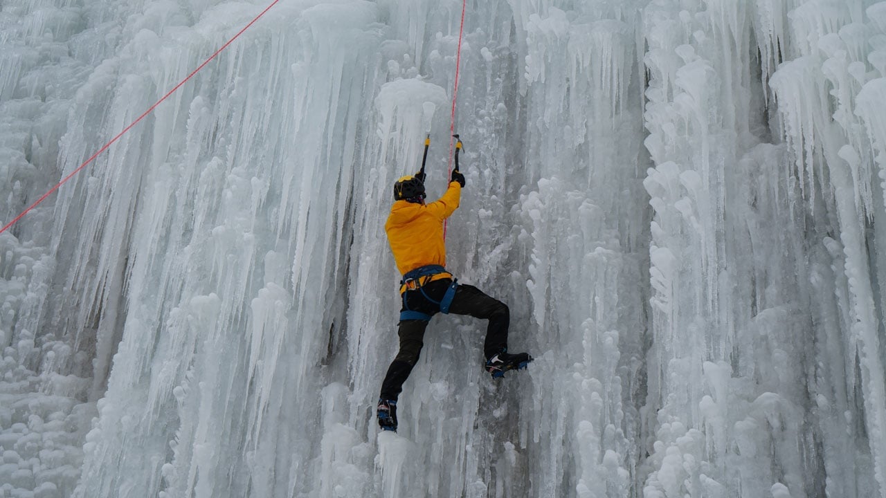 Foto - Buz duvarı ilgi odağı oldu! Palandöken’de alışılmışın dışında görüntüler 