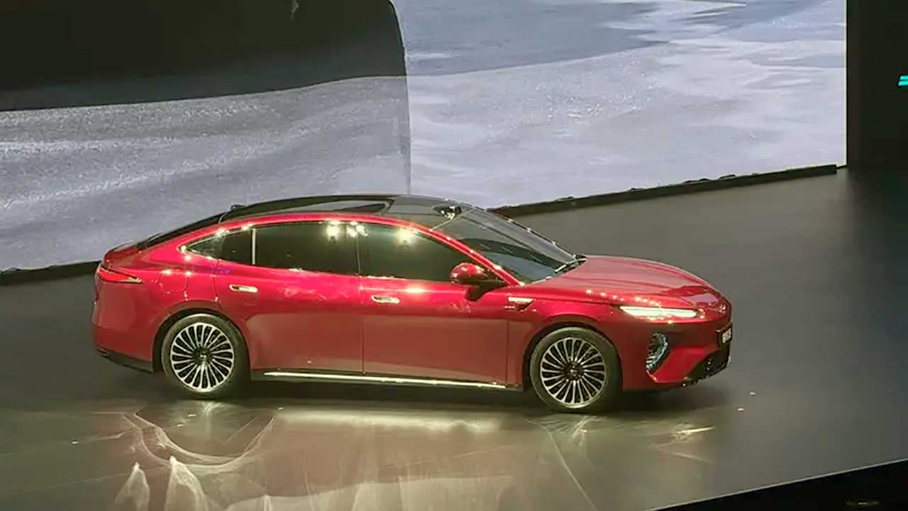 Foto - BYD, amiral gemisini tanıttı! 9 dakikada şarj