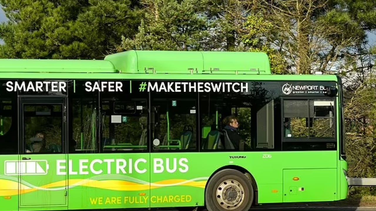 Foto - İngiltereyi karıştıran Çin iddiası: Tek tuşla felç edebilirler!