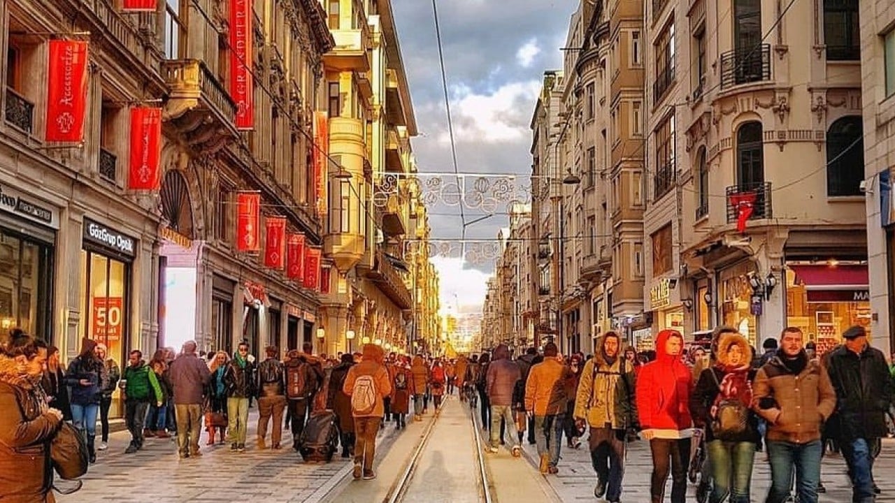 Cadde savaşlarının kazananı açık ara İstaklal Caddesi