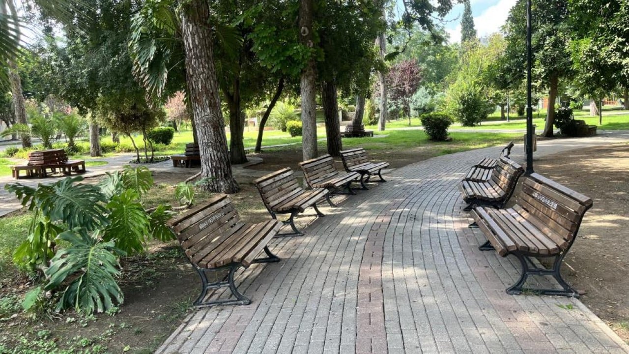 Foto - Cadde ve sokaklar boş kaldı Adanalılar bile dayanamayıp şehirden kaçtı