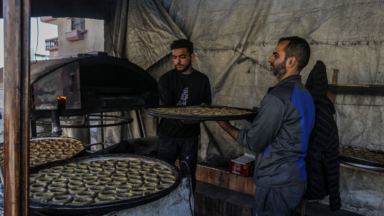 Foto - Çadırlarda, yokluk içinde hazırlık! Gazze'de savaşın gölgesinde bayram… 