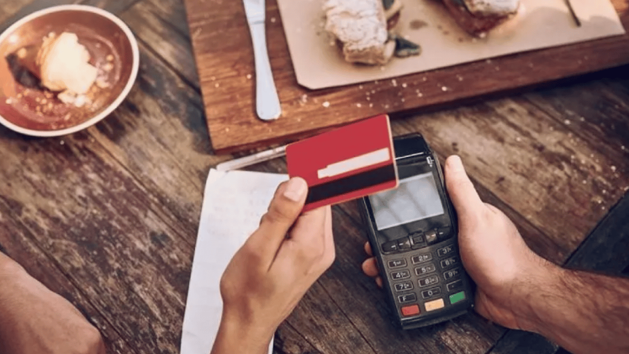 Cafe ve restoranlarda yeni dönem: Artık o ücret alınmayacak!