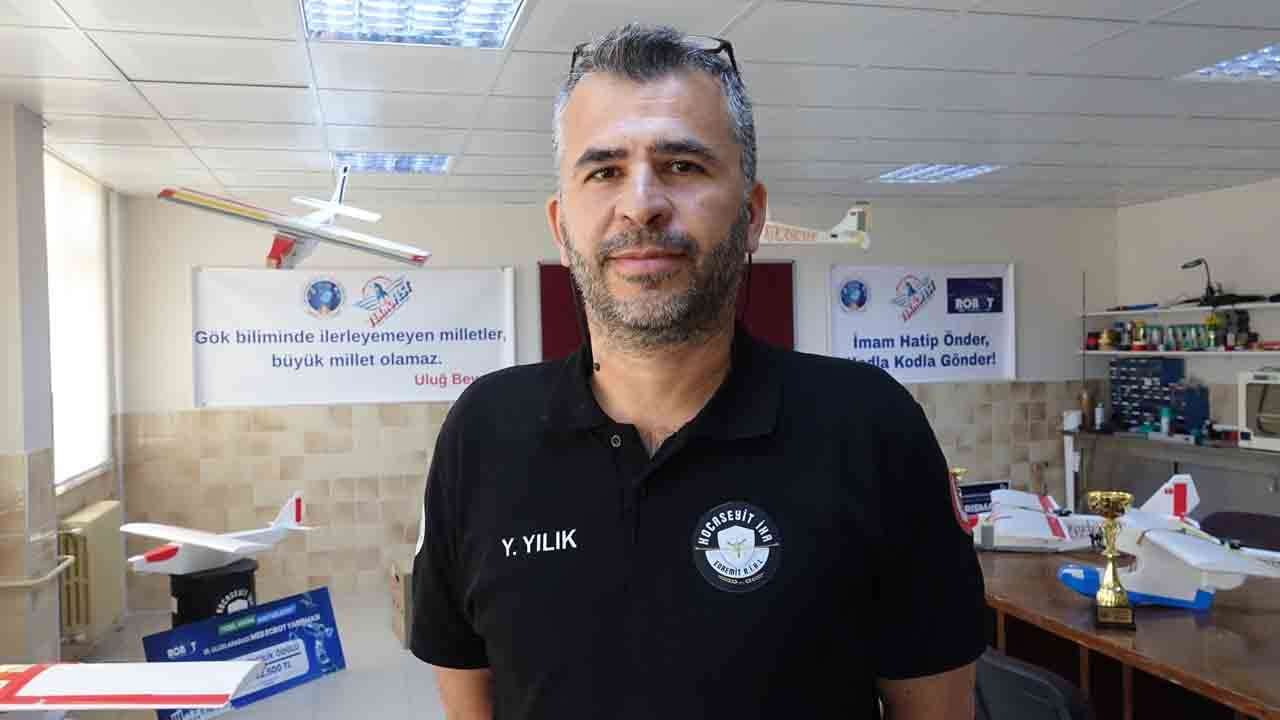 Foto - Çağdaşlık ve ilericilik öyle değil böyle olur: İmam Hatiplilerden İHA şampiyonluğu