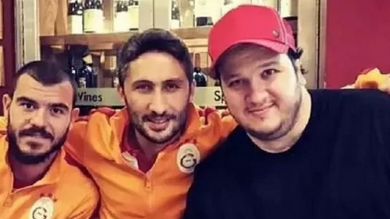Foto - Çakma Galatasaraylı Recep İvedik'in olay çıkışına Levent Tüzemen'den ağır tokat!