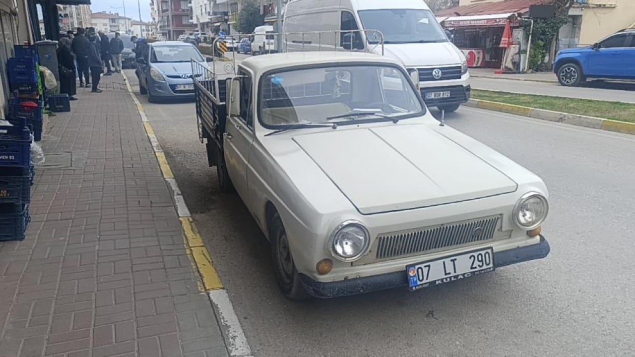 Foto - Çalışanlar kaçarken müşteriler resim çekti