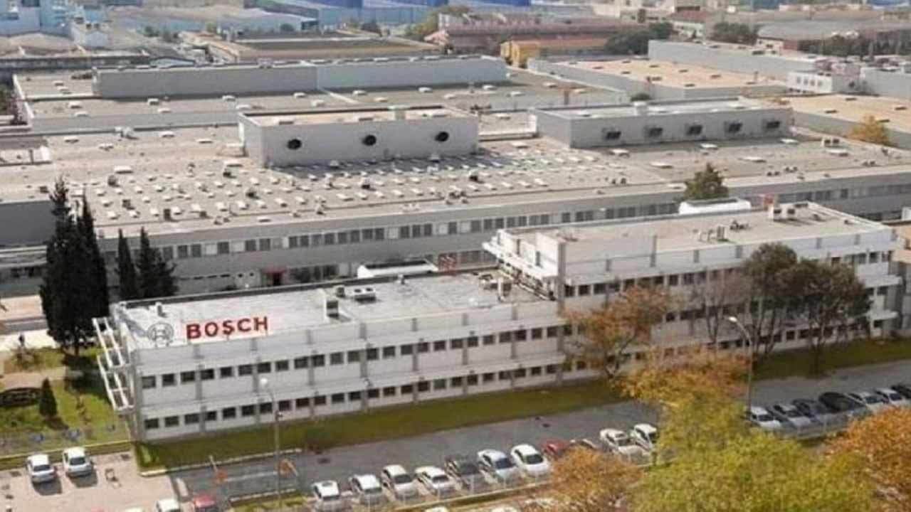 Foto - Çalışanlar zorunlu izne çıkarılacak! Dev otomotiv şirketi üretime ara veriyor