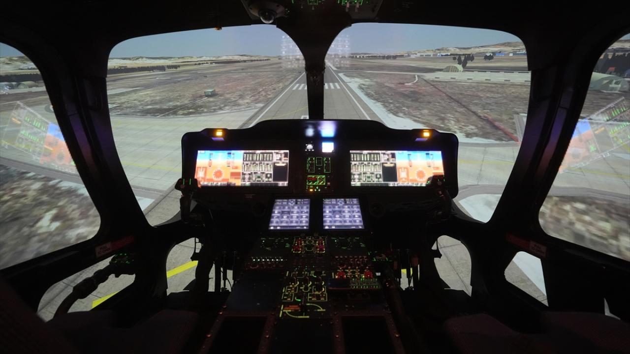 Foto - Çalışmalar tamamlandı! Milli helikopter GÖKBEY'in pilotları GÖKSİM'de yetişecek