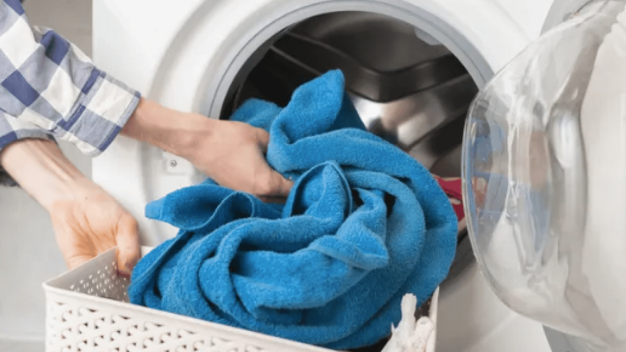 Foto - Çamaşır makinası kapağı ile ilgili şaşırtan ayrıntı... Meğer öyle bir zararı varmış ki...