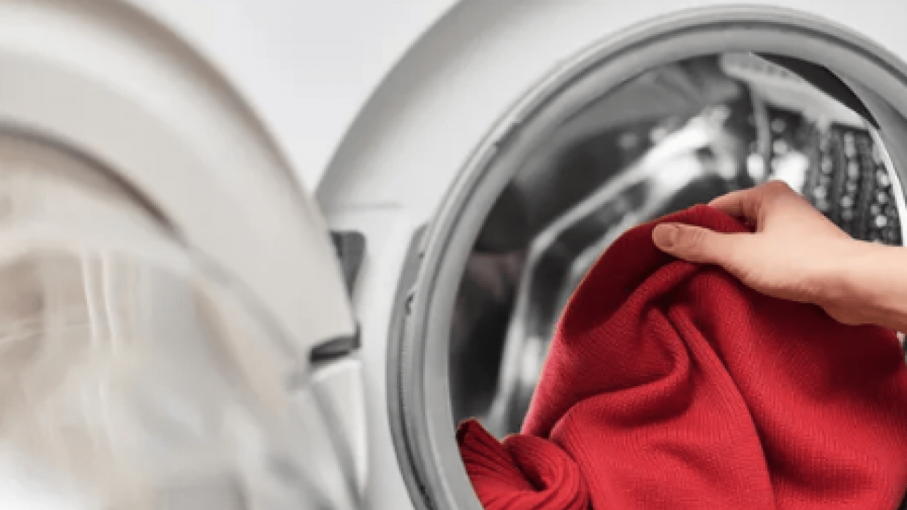 Foto - Çamaşır makinası kapağı ile ilgili şaşırtan ayrıntı... Meğer öyle bir zararı varmış ki...