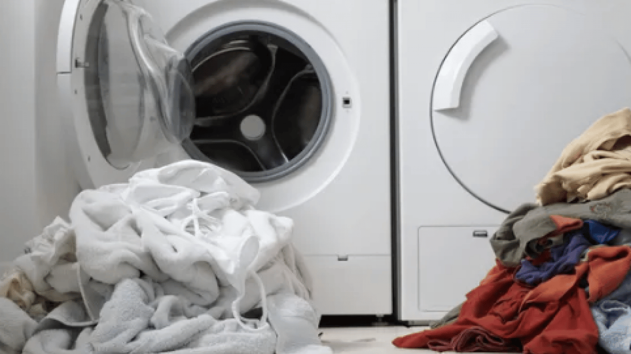 Foto - Çamaşır makinası kapağı ile ilgili şaşırtan ayrıntı... Meğer öyle bir zararı varmış ki...