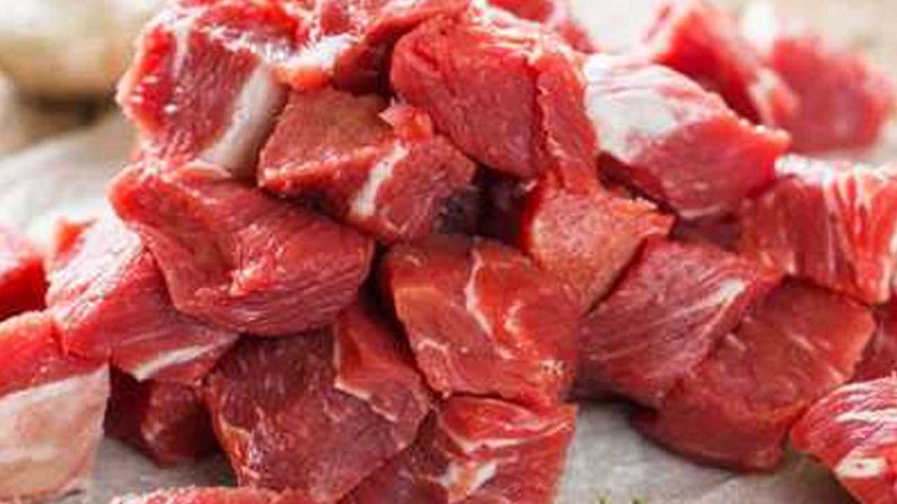 Foto - Cami önünde domuz eti skandalı sanıldığı gibi değilmiş… Gerçek çok daha kötü çıktı!