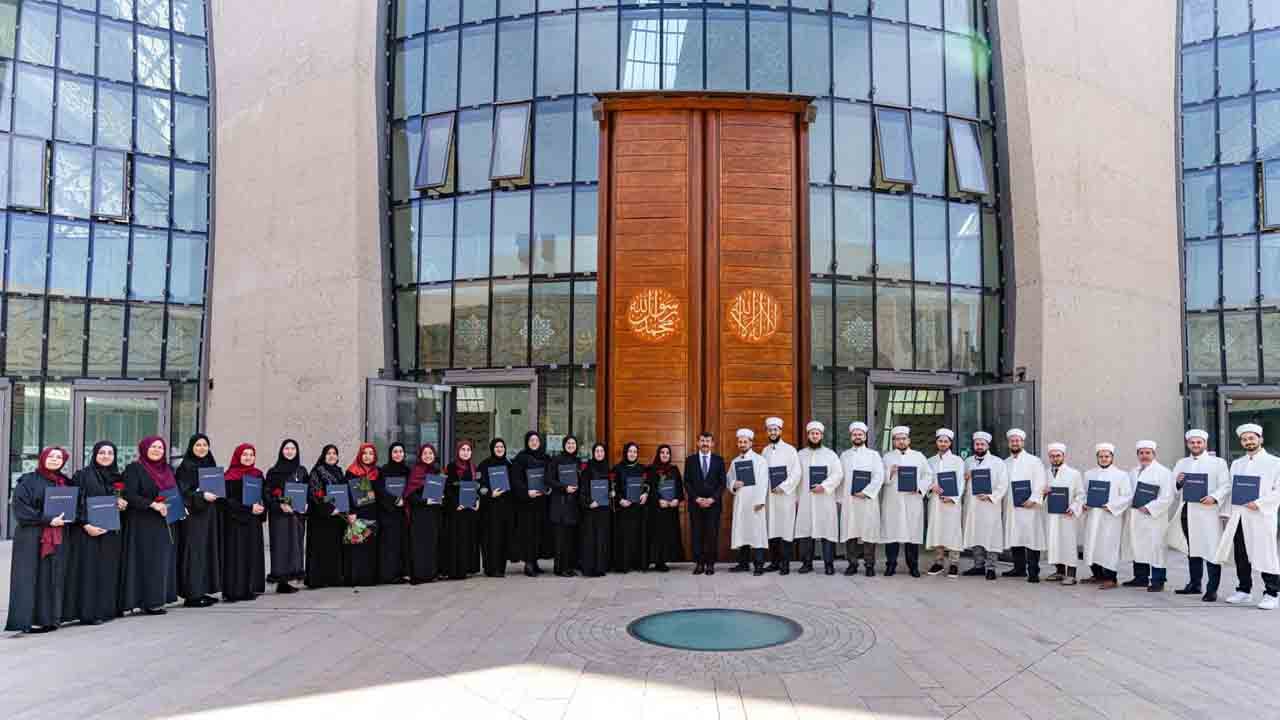 Foto - Camilere Almanca konuşan imamlar: DİTİB’ten yeni nesil din görevlileri