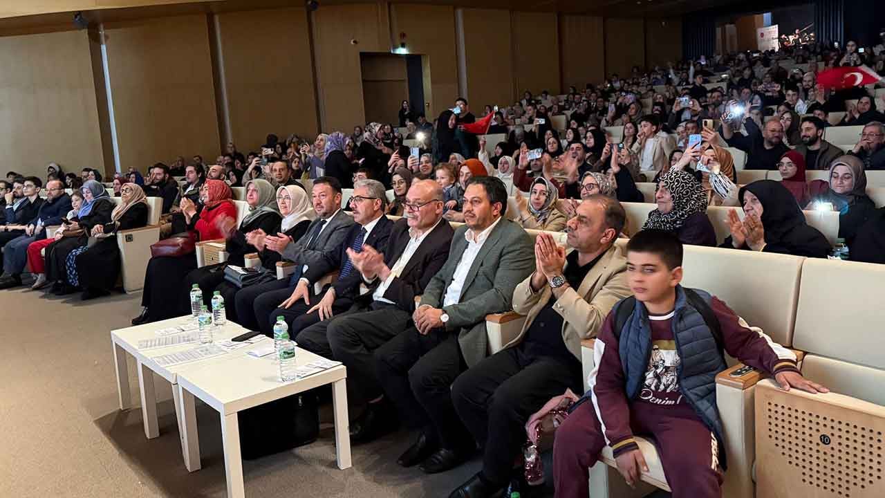 Foto - Çamlıca’da çocuklardan tasavvuf musikisi konseri