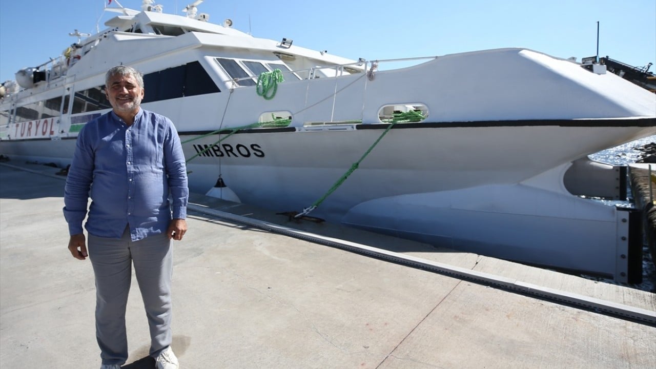 Çanakkale-Limni Adası feribot seferleri başladı