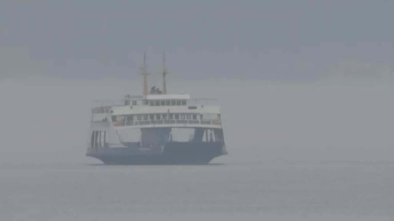Foto - Çanakkale’de göz gözü görmüyor: Boğaz dev gemilere kapatıldı