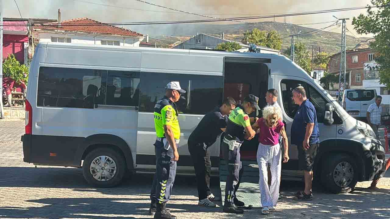 Çanakkale’de orman yangını: Yaşlı Bakım Evi tahliye edildi