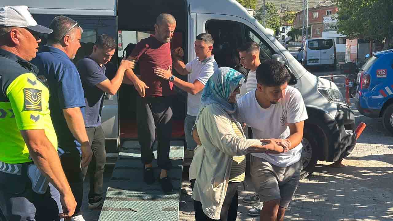 Foto - Çanakkale’de orman yangını: Yaşlı Bakım Evi tahliye edildi