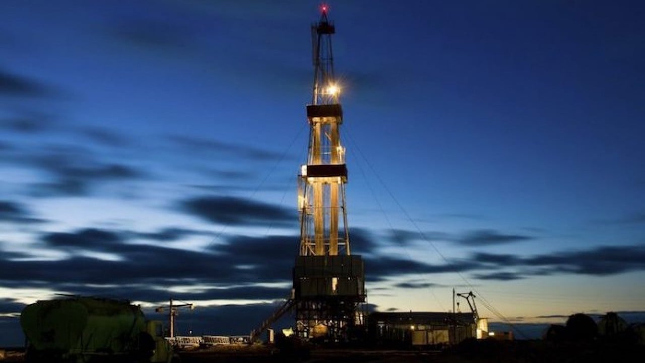 Foto - Çanakkale'de yerin altı kaynıyor! Petrol gibi fışkıracak