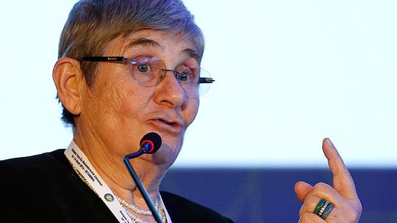 Canan Karatay 'bunu yiyen 95 yaşına kadar yaşar' dedi! Uzun bir ömrün sırrını açıkladı! Kuyruk yağı herkesi şaşırttı