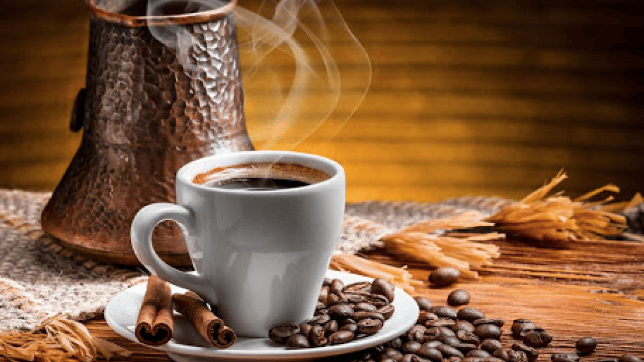 Canan Karatay tek cümleyle uyardı: Sadesi gerçek şifa! Her kahvenin aynı olmadığını da...