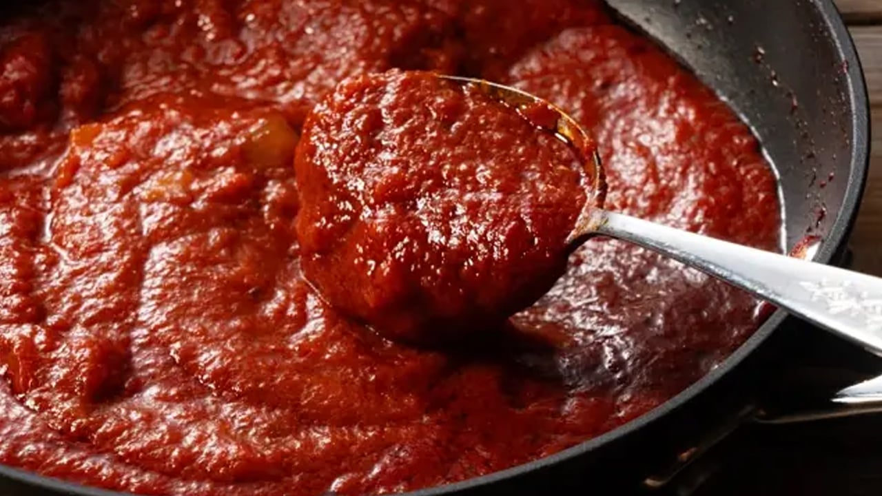 Foto - Canan Karatay'dan en doğru domates salçası tarifi! 