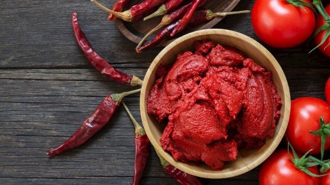 Foto - Canan Karatay'dan en doğru domates salçası tarifi! 