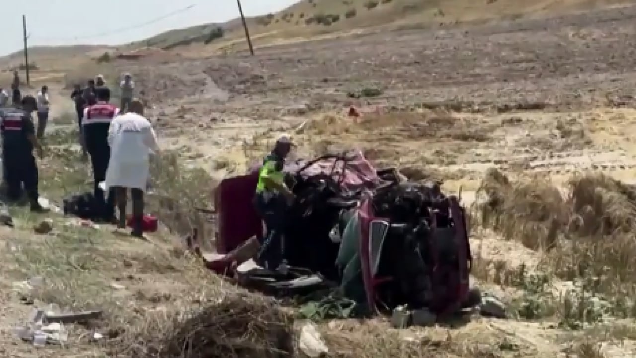 Foto - Çankırı'da katliam gibi kaza: Ölü ve yaralılar var!
