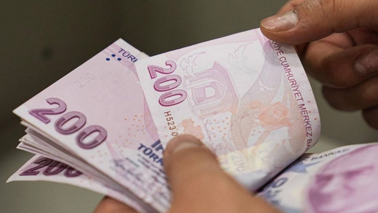 Foto - Canlı yayında bomba asgari ücret açıklaması! "Ankara’dan aldığım bilgi" deyip kuruşu kuruşuna rakam verdi