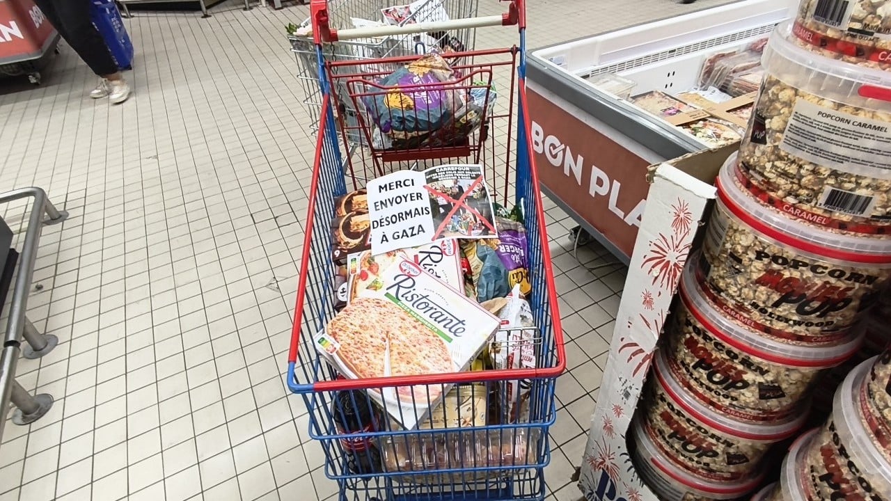 Foto - Carrefour’da Gazze protestosu