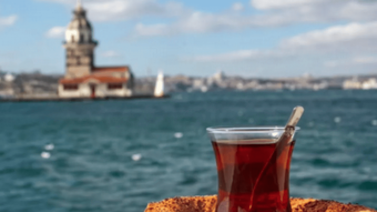 Foto - Çay yaprakları neden yitirir: Çaydaki lezzeti yok eden o hata: Cam kavanozda muhafaza ederseniz...