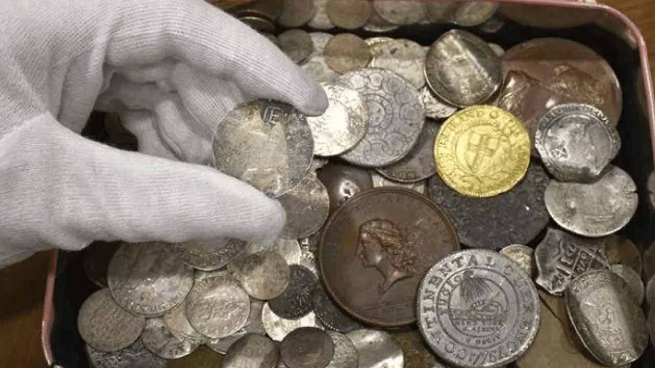 Foto - Cebinde olan köşeyi döndü: Koleksiyonerler 5 milyar lira veriyor