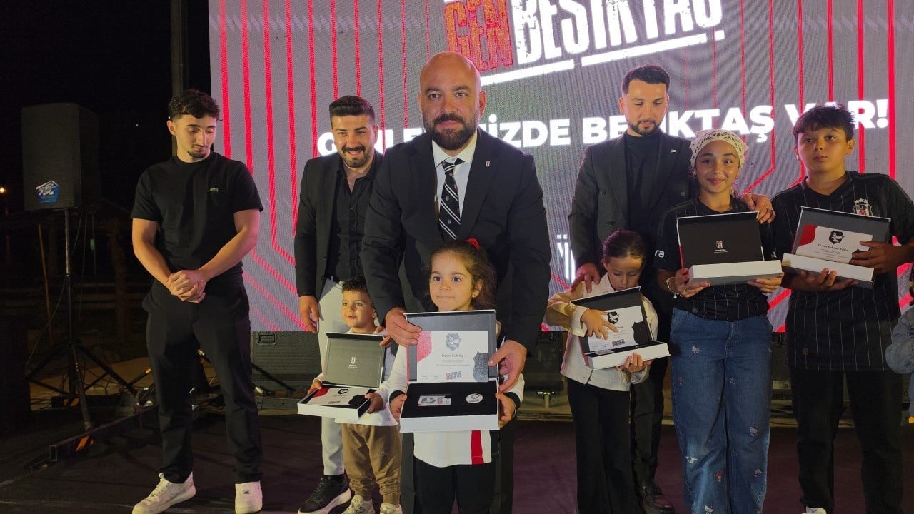 Foto - Çekirdekten yetişiyorlar artık: Düzce'de 100 çocuk GenBeşiktaş ailesine katıldı
