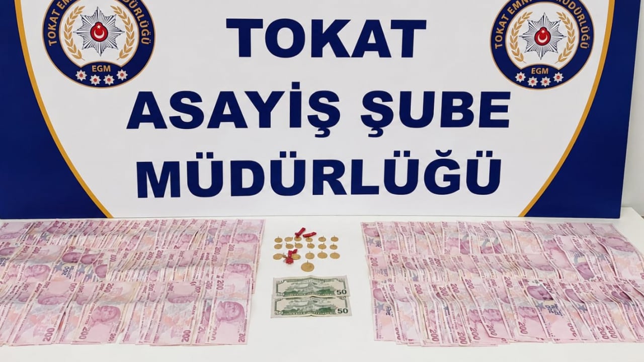 Foto - Çekirge bu kez sıçrayamadı! Sahte MİT'çiler yakayı ele verdi