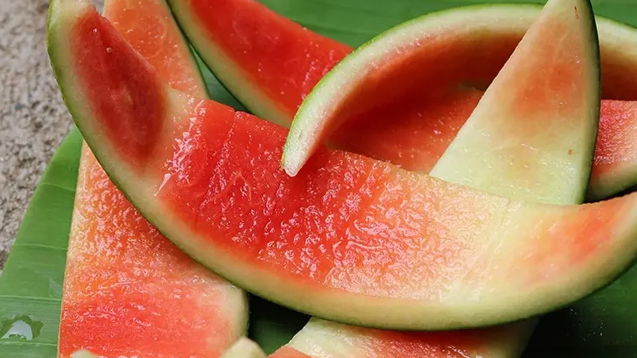 Foto - Çelik gibi yapıyor: Karpuz ile peynir yemek lezzetini 10 kat artıyor! Faydası kanıtlandı! Diyet dostu, doğal kalkan...