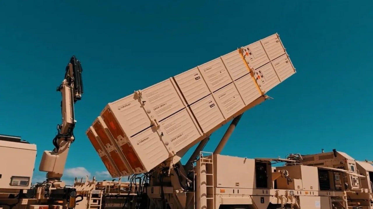 Foto - Çelik Kubbe için olay sözler: Birisi yola fener tutmaya diğeri ise otoyolu aydınlatmaya benzer